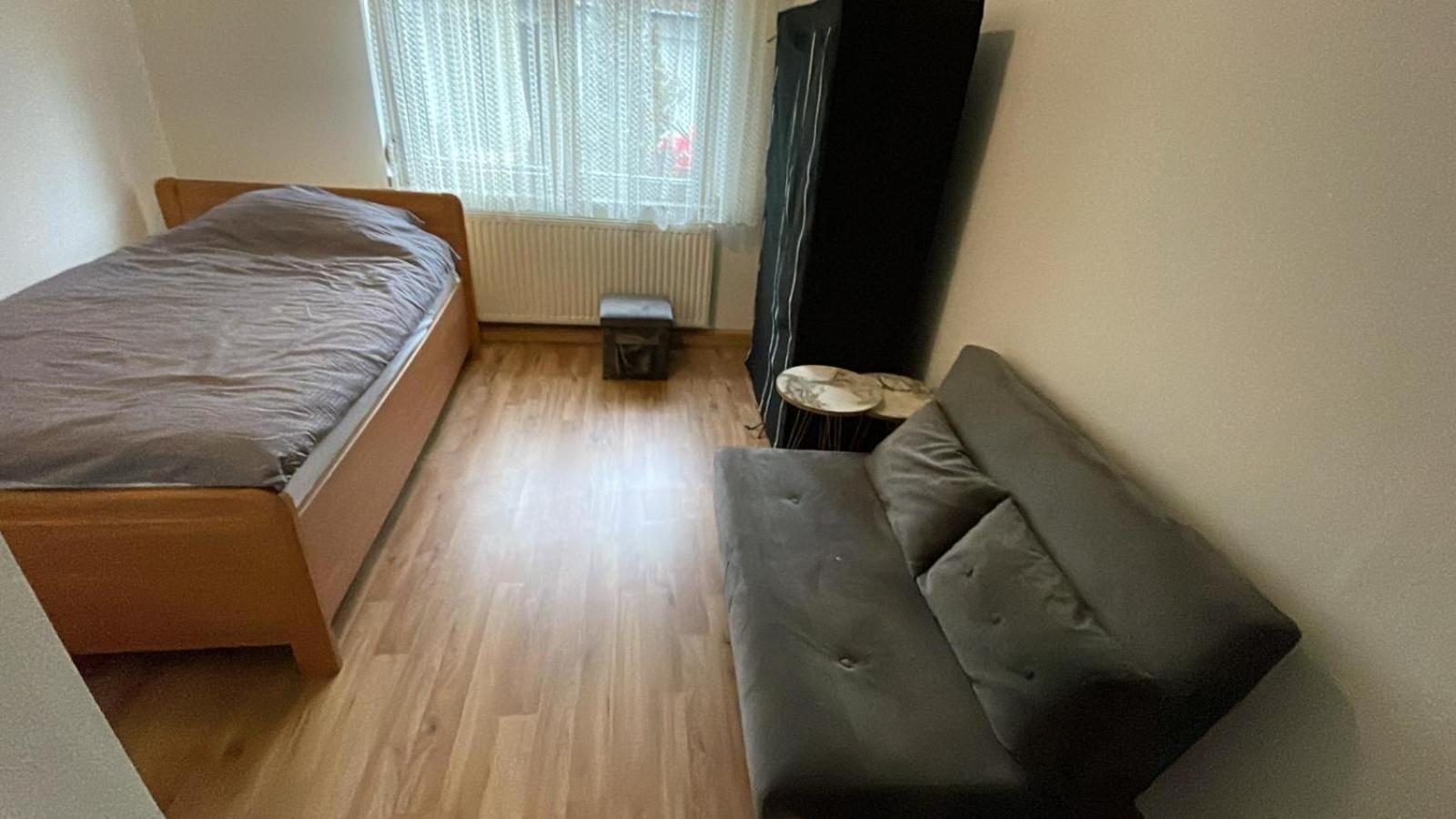 Mad Ferienwohnungen 2 Dortmund Buitenkant foto